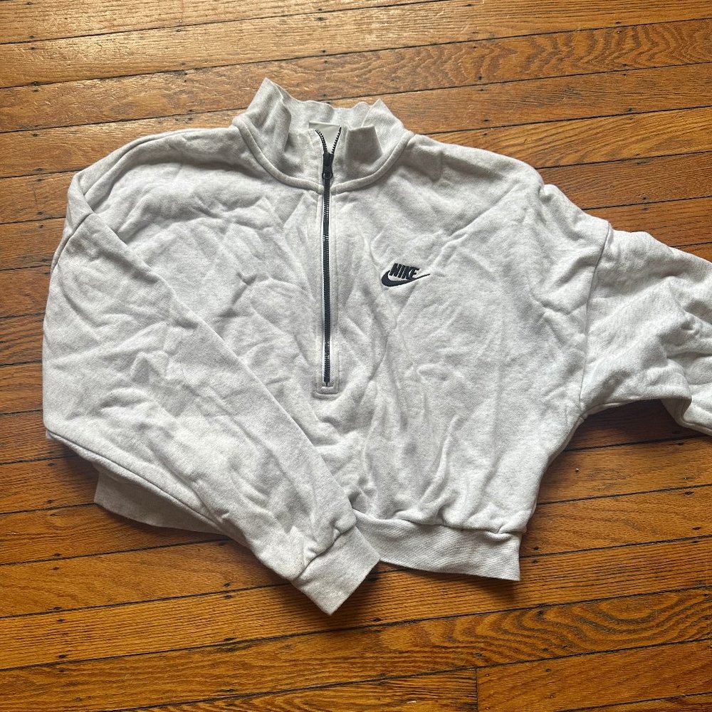 Nike Womens Cropped Quarter Zip - Light Heather Gray - Size L